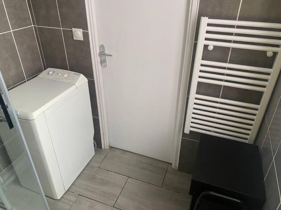 Appartement 4 - Hyper Centre - 1 A 4 Personnes Douai Extérieur photo